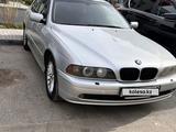BMW 528 1997 года за 3 800 000 тг. в Алматы