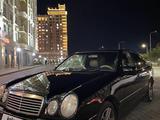 Mercedes-Benz E 320 1998 года за 3 700 000 тг. в Актау