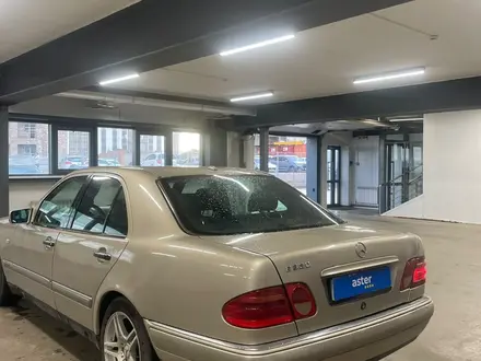 Mercedes-Benz E 280 1997 года за 2 300 000 тг. в Астана – фото 3