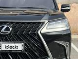 Lexus LX 570 2018 года за 40 000 000 тг. в Алматы – фото 2