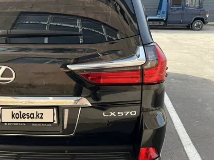 Lexus LX 570 2018 года за 40 000 000 тг. в Алматы – фото 13