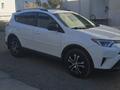 Toyota RAV4 2018 годаүшін12 000 000 тг. в Атырау