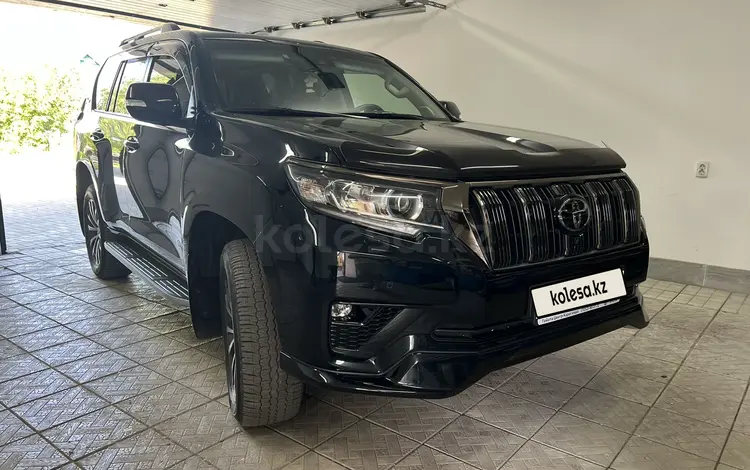 Toyota Land Cruiser Prado 2022 года за 41 000 000 тг. в Караганда