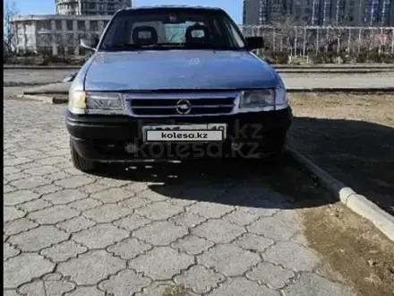 Opel Astra 1992 года за 500 000 тг. в Актау