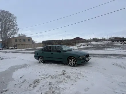 BMW 318 1993 года за 1 800 000 тг. в Семей – фото 2