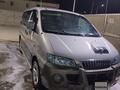 Hyundai Starex 2003 годаүшін2 200 000 тг. в Туркестан