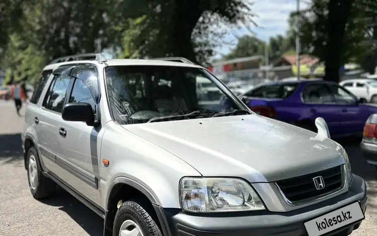 Honda CR-V 1996 годаүшін3 100 000 тг. в Алматы