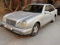 Mercedes-Benz E 230 1997 годаүшін2 800 000 тг. в Астана