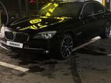 BMW 750 2012 года за 11 500 000 тг. в Караганда
