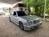 Mercedes-Benz E 230 1996 года за 2 200 000 тг. в Алматы – фото 4