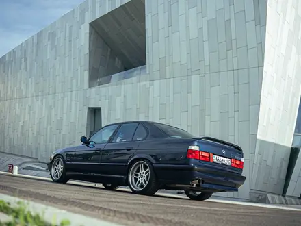 BMW 540 1994 года за 9 999 999 тг. в Алматы – фото 4