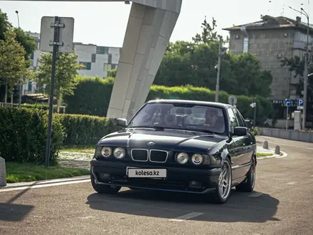 BMW 540 1994 года за 9 999 999 тг. в Алматы
