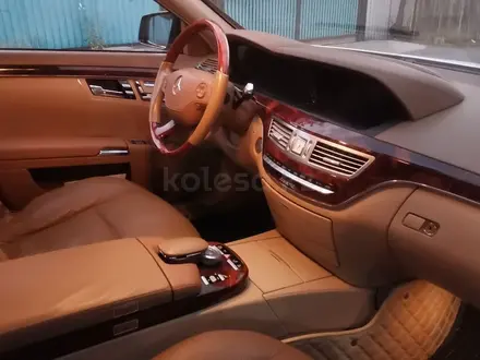 Mercedes-Benz S 550 2008 года за 9 950 000 тг. в Алматы – фото 8