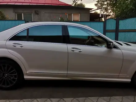 Mercedes-Benz S 550 2008 года за 9 950 000 тг. в Алматы – фото 21