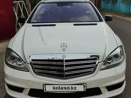 Mercedes-Benz S 550 2008 года за 9 950 000 тг. в Алматы – фото 26