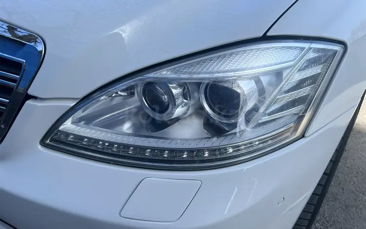 Mercedes-Benz S 550 2008 года за 8 500 000 тг. в Алматы