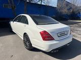 Mercedes-Benz S 550 2008 годаүшін10 500 000 тг. в Алматы – фото 4
