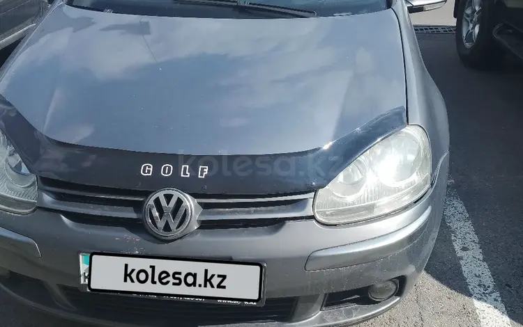 Volkswagen Golf 2005 годаүшін3 500 000 тг. в Алматы