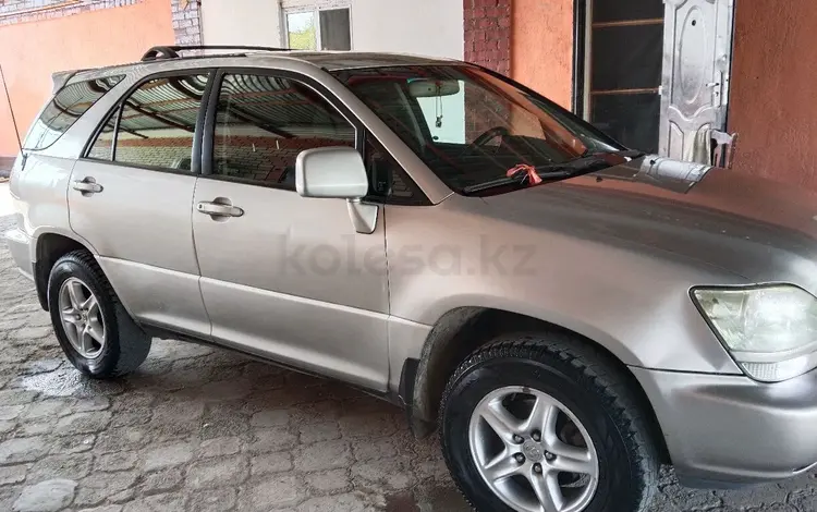 Lexus RX 300 2000 годаfor5 200 000 тг. в Байконыр