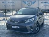 Toyota Sienna 2016 года за 15 300 000 тг. в Караганда – фото 2