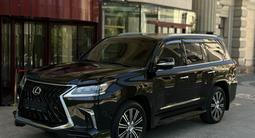 Lexus LX 570 2017 года за 39 500 000 тг. в Алматы – фото 3