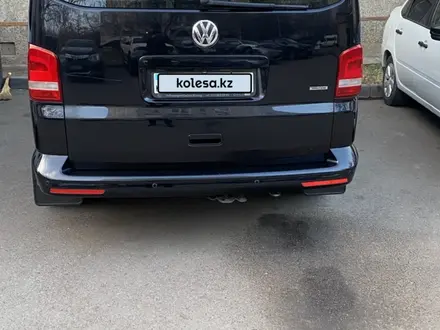 Volkswagen Caravelle 2014 года за 17 000 000 тг. в Алматы – фото 2