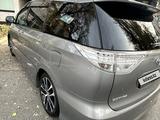 Toyota Estima 2012 года за 8 000 000 тг. в Астана – фото 2