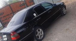 Mercedes-Benz C 220 1995 года за 1 350 000 тг. в Алматы