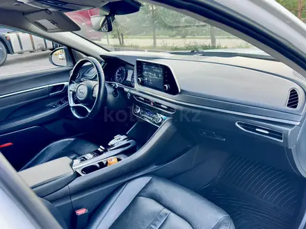 Hyundai Sonata 2019 года за 10 000 000 тг. в Астана – фото 11