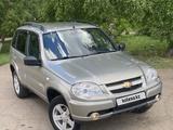 Chevrolet Niva 2015 годаүшін3 420 000 тг. в Кокшетау – фото 4