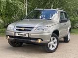 Chevrolet Niva 2015 годаүшін3 420 000 тг. в Кокшетау – фото 2
