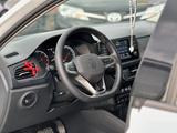 Volkswagen Polo 2021 года за 9 800 000 тг. в Актобе – фото 4