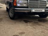 Mercedes-Benz E 230 1980 годаfor1 500 000 тг. в Алматы – фото 2