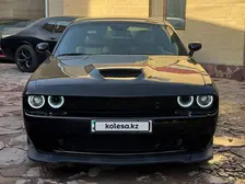 Dodge Challenger, 2021