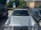 Mercedes-Benz E 320 1995 года за 2 500 000 тг. в Астана