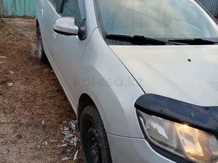 Renault Logan 2016 года за 3 500 000 тг. в Усть-Каменогорск – фото 2