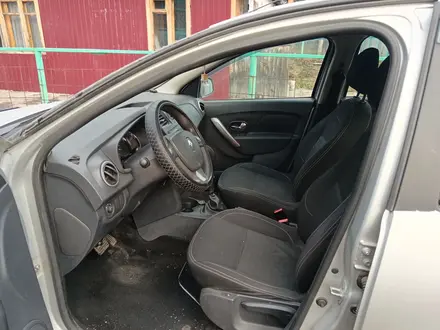 Renault Logan 2016 года за 3 500 000 тг. в Усть-Каменогорск – фото 7