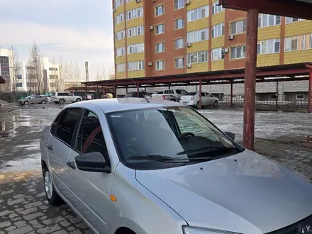 ВАЗ (Lada) Granta 2190 2016 года за 3 000 000 тг. в Актобе – фото 2