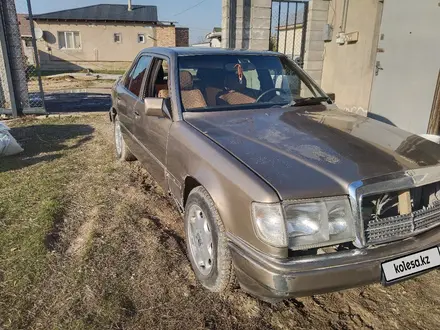 Mercedes-Benz E 260 1991 года за 600 000 тг. в Алматы – фото 10