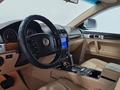 Volkswagen Touareg 2008 года за 6 300 000 тг. в Алматы – фото 12