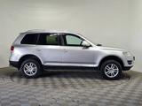 Volkswagen Touareg 2008 года за 6 300 000 тг. в Алматы – фото 4
