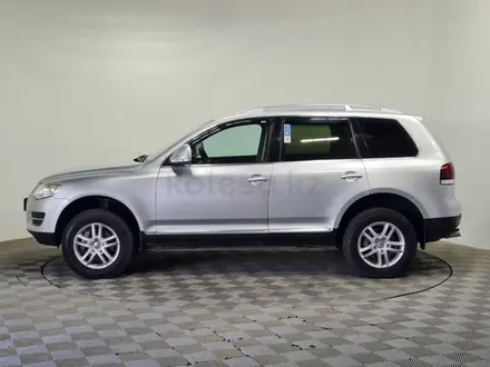 Volkswagen Touareg 2008 года за 6 300 000 тг. в Алматы – фото 8