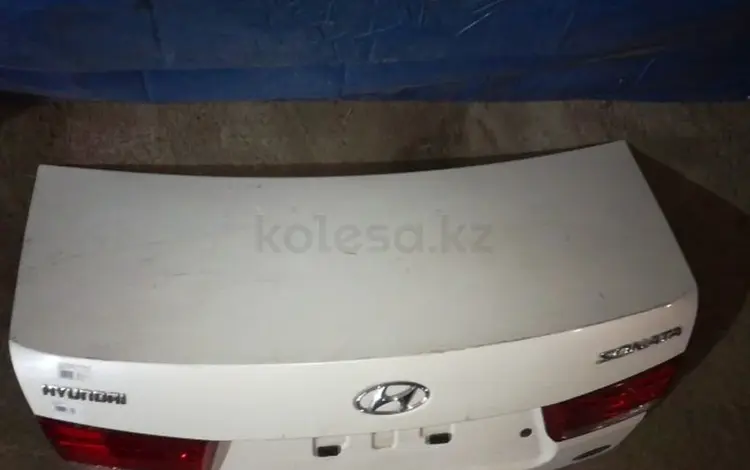 Крышка багажника в сборе Hyundai Sonata NFүшін45 000 тг. в Караганда