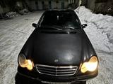 Mercedes-Benz C 220 2002 года за 1 600 000 тг. в Алматы – фото 5