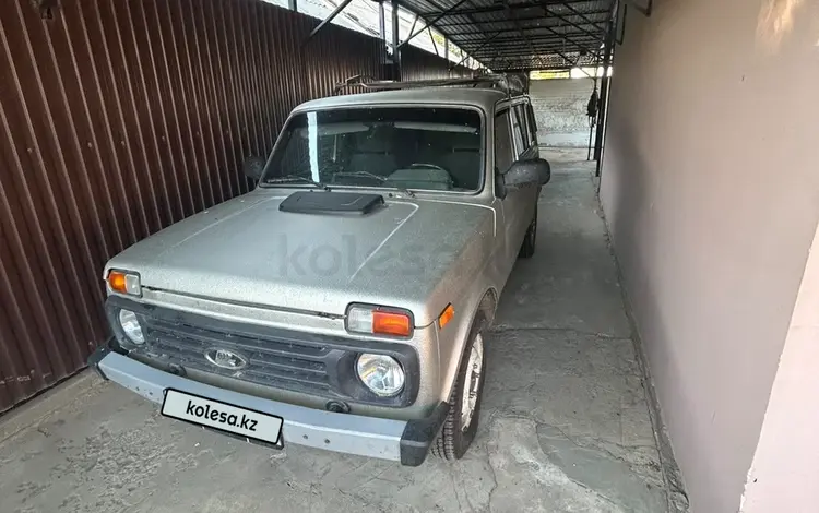 ВАЗ (Lada) Lada 2131 (5-ти дверный) 2004 года за 1 100 000 тг. в Уральск