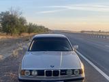 BMW 520 1991 года за 1 000 000 тг. в Шу – фото 3