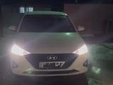 Hyundai Accent 2020 года за 6 700 000 тг. в Атырау – фото 2