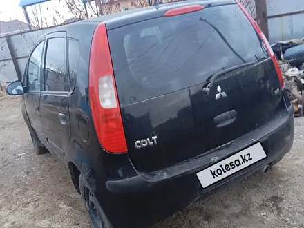 Mitsubishi Colt 2006 года за 850 000 тг. в Атырау – фото 4