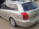 Toyota Avensis 2004 года за 3 500 000 тг. в Уральск – фото 4