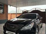Hyundai Sonata 2010 годаүшін5 600 000 тг. в Шымкент – фото 2